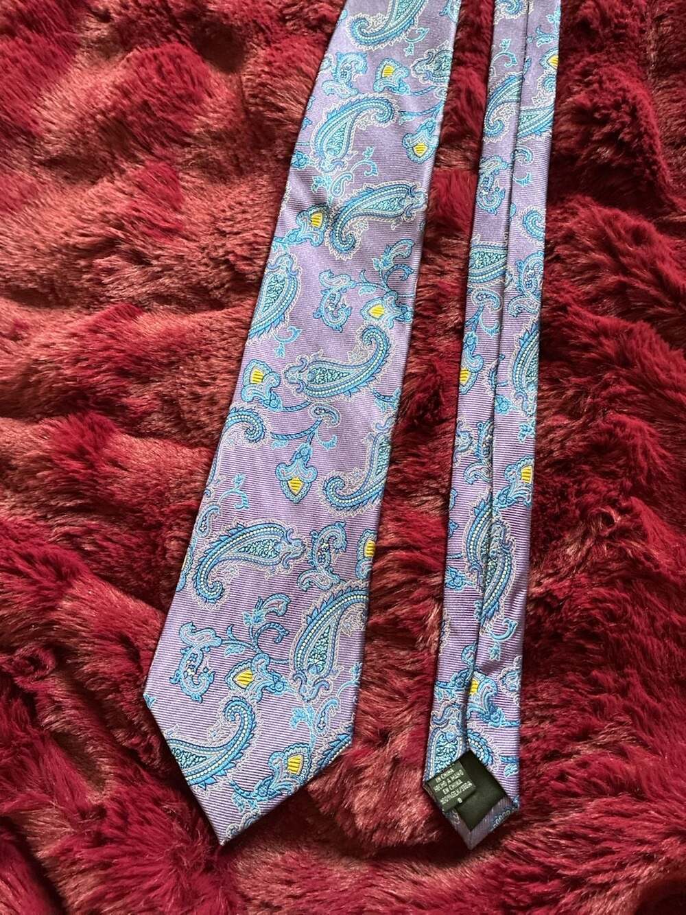 CM Gold Series Purple and Blue Paisley Silk Necktie A7